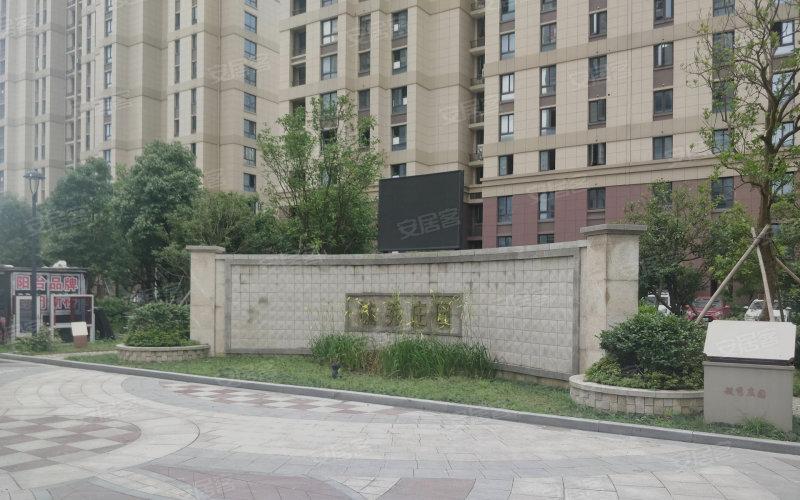 加州房价数据集